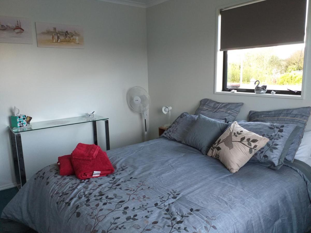 My Place Bnb Tuatapere Exteriör bild